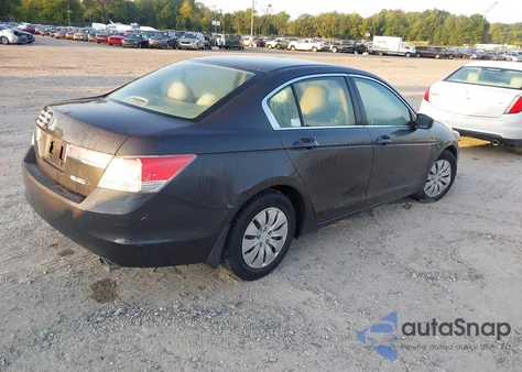 2011 Honda Accord 2.4 Lx из США, поврежденный, VIN 1HGCP2F3XBA026688
